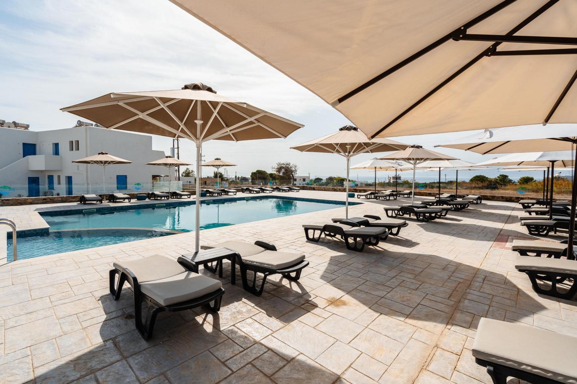 Evripus Suites Kastrákion Екстериор снимка
