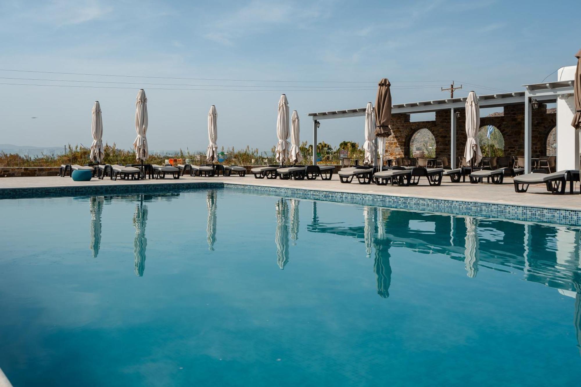 Evripus Suites Kastrákion Екстериор снимка